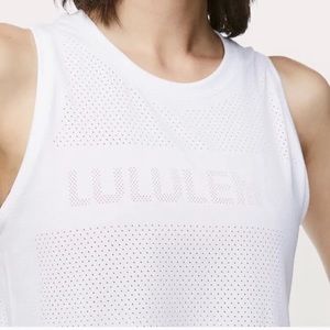 Lululemon Breeze By Muscle Crop Tank - Size US 6